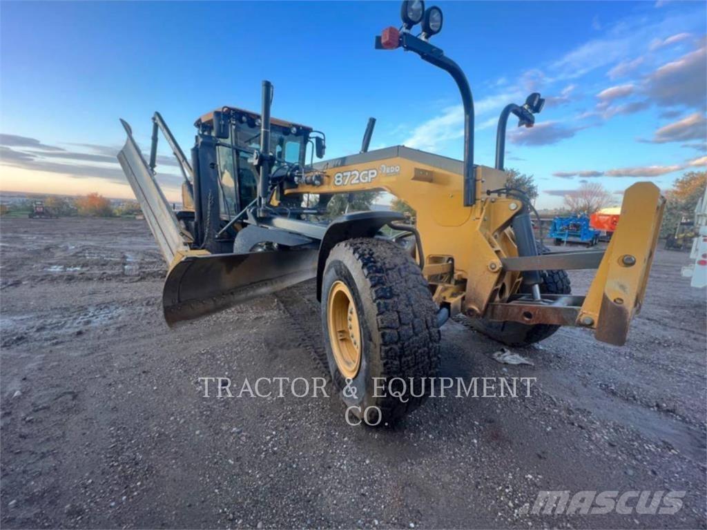 John Deere 872GP Greideriai