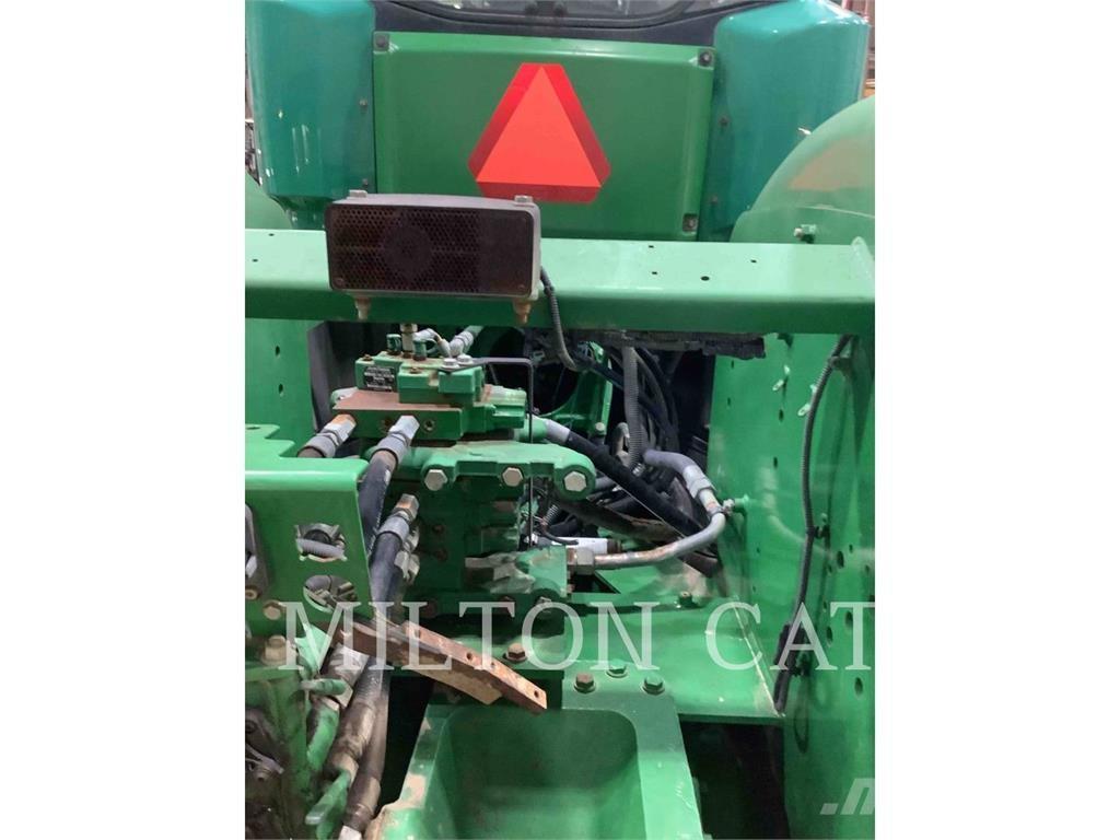 John Deere 9560R Traktoriai