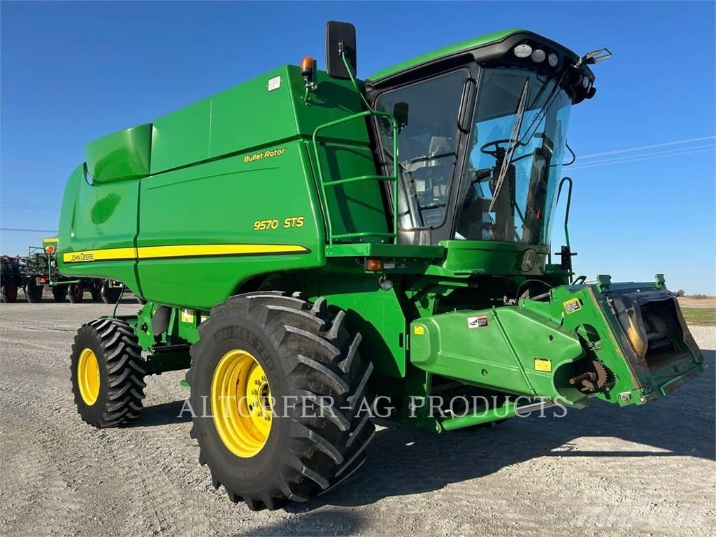 John Deere 9570 STS Derliaus nuėmimo kombainai