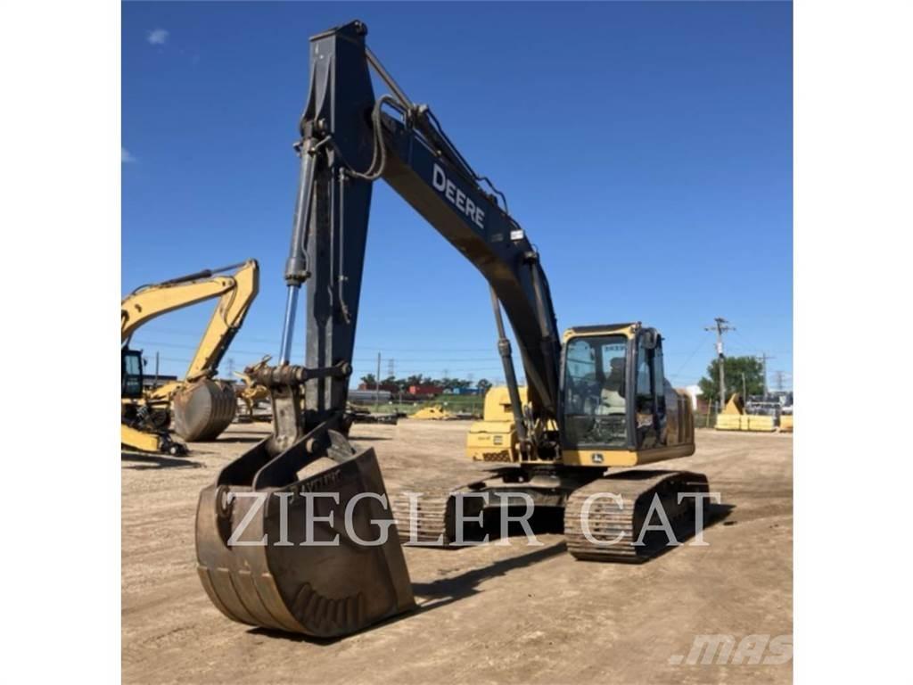 John Deere & CO. 200D Vikšriniai ekskavatoriai