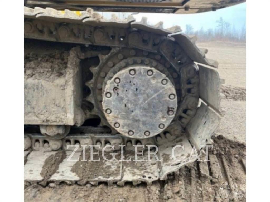 John Deere & CO. 250GLC Vikšriniai ekskavatoriai
