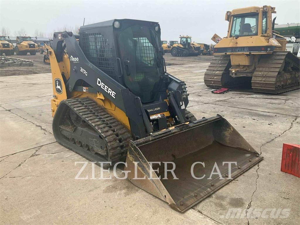 John Deere & CO. 317G Vikšriniai krautuvai