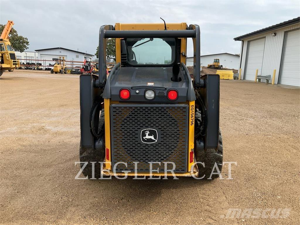 John Deere & CO. 320D Krautuvai su šoniniu pasukimu