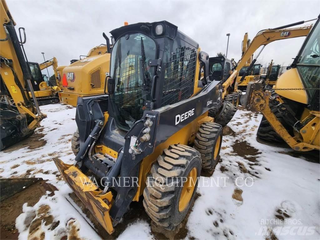 John Deere & CO. 324G Krautuvai su šoniniu pasukimu