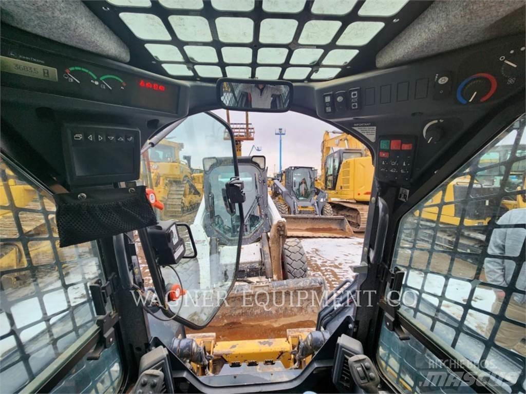 John Deere & CO. 324G Krautuvai su šoniniu pasukimu