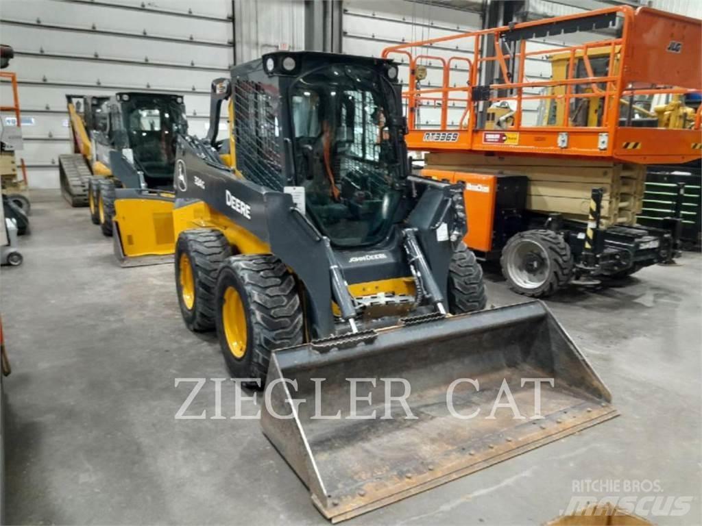 John Deere & CO. 324G Krautuvai su šoniniu pasukimu