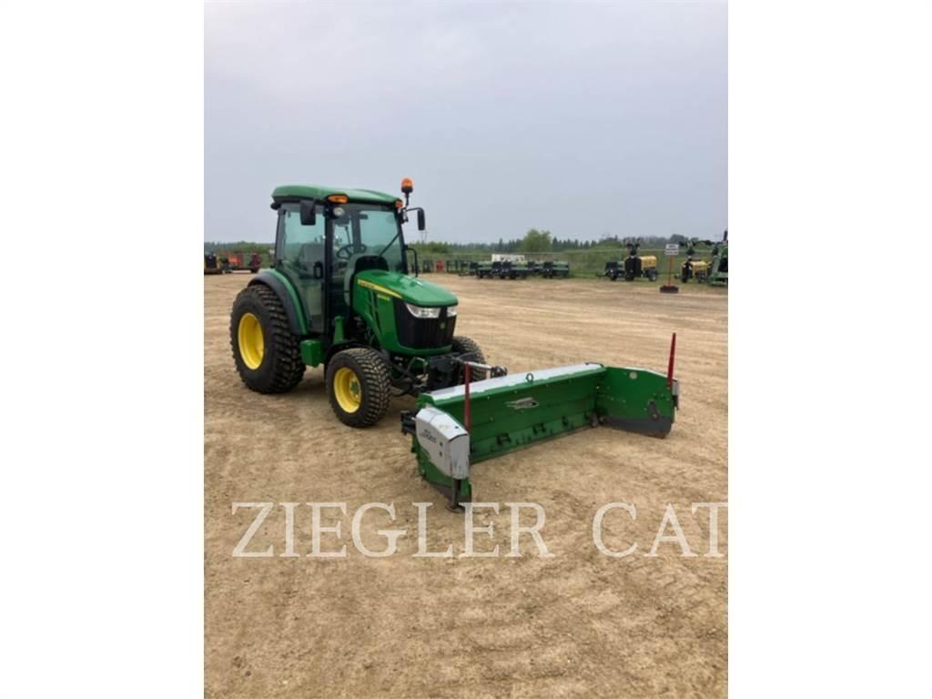 John Deere & CO. 4066R Traktoriai