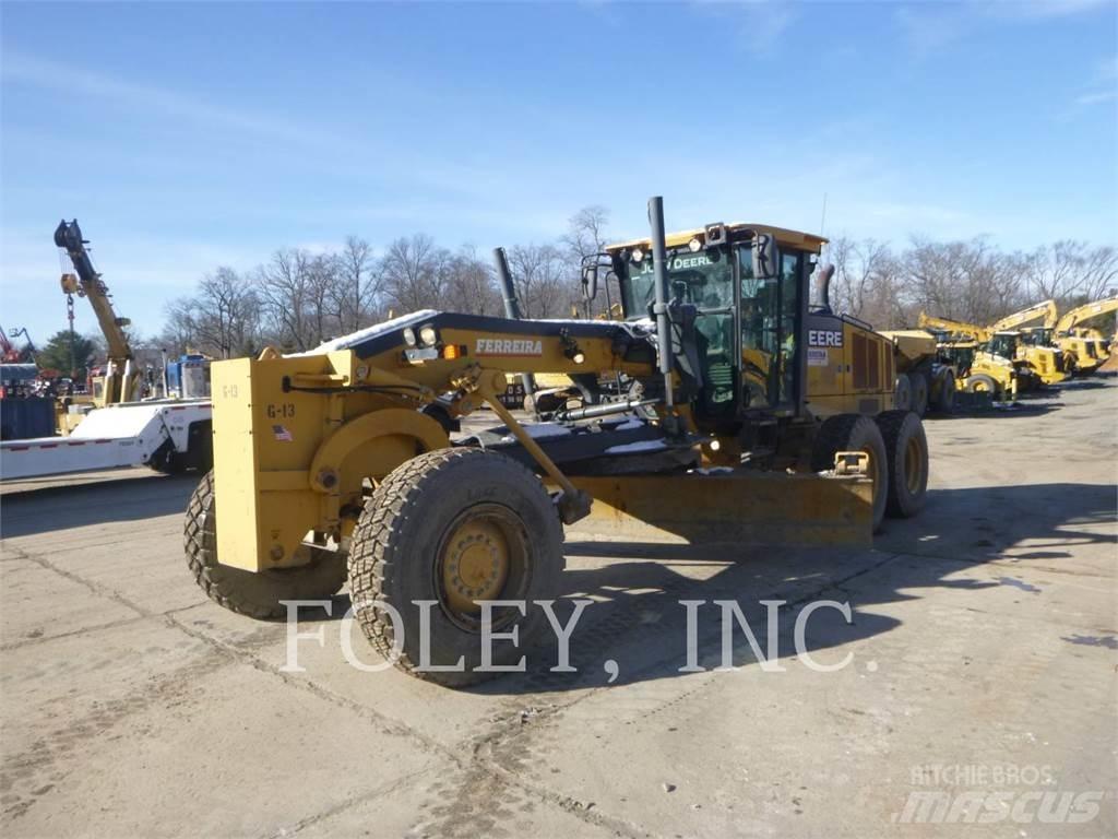 John Deere & CO. 672G Greideriai