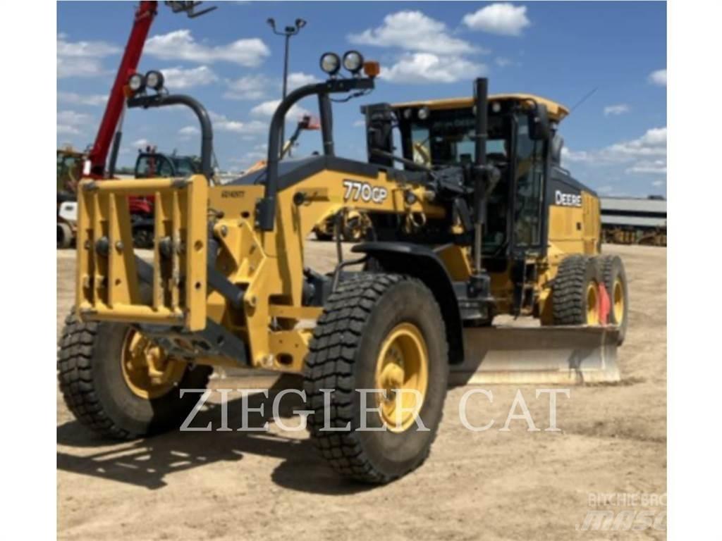 John Deere & CO. 770_AO Greideriai