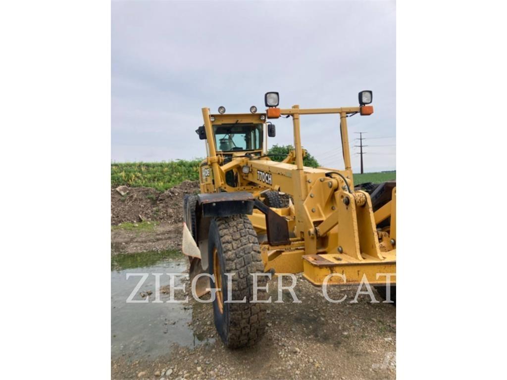 John Deere & CO. 770CH Greideriai