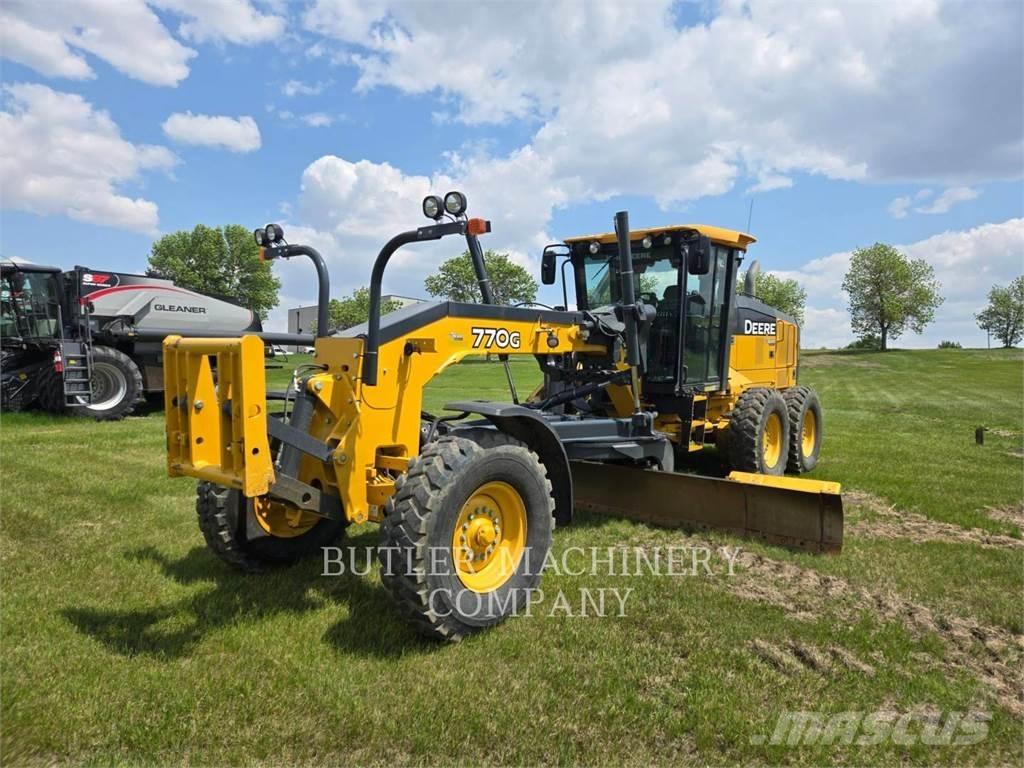 John Deere & CO. 770G Greideriai