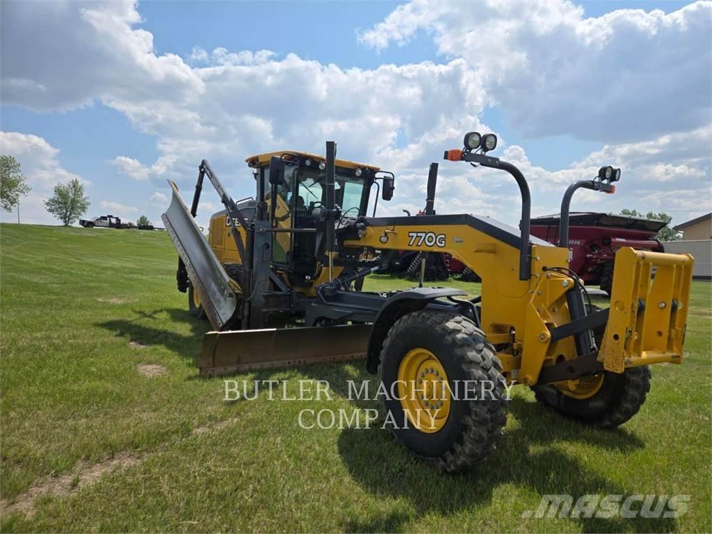 John Deere & CO. 770G Greideriai