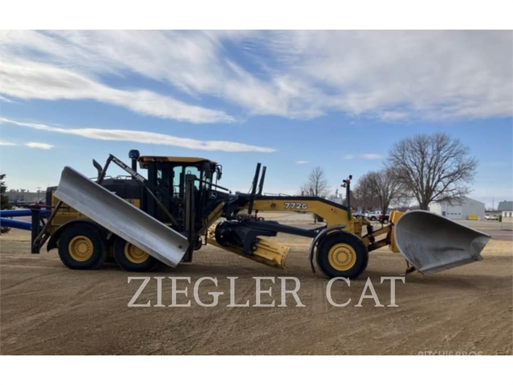 John Deere & CO. 772G_AO Greideriai