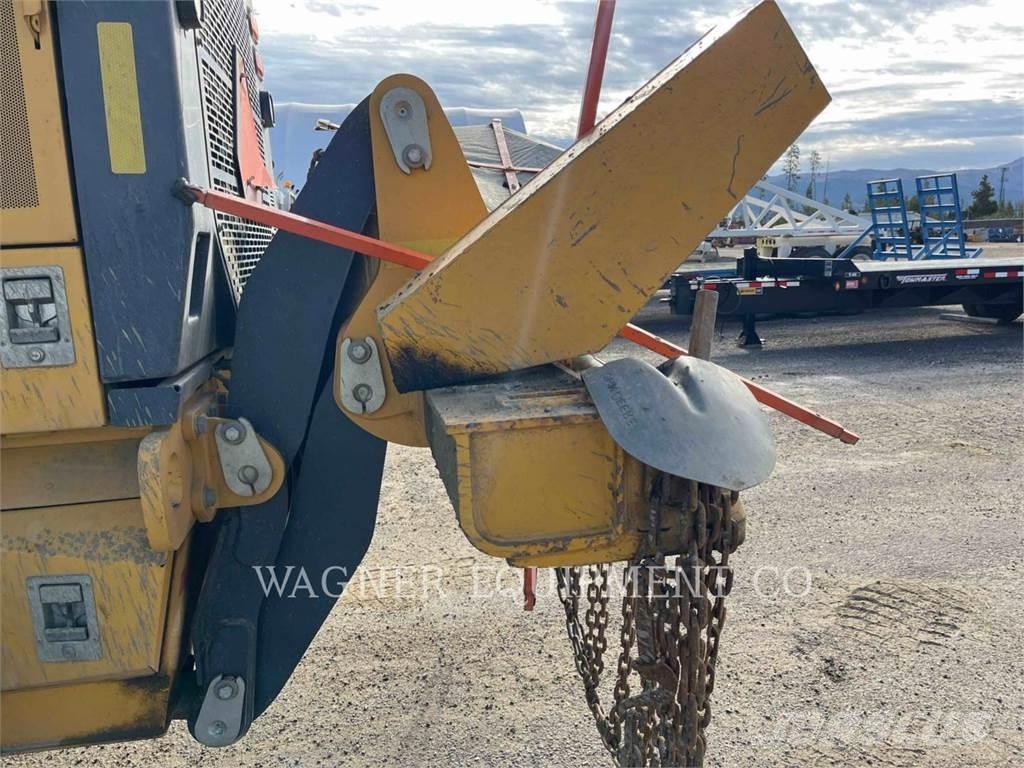 John Deere & CO. 772G AWD Greideriai