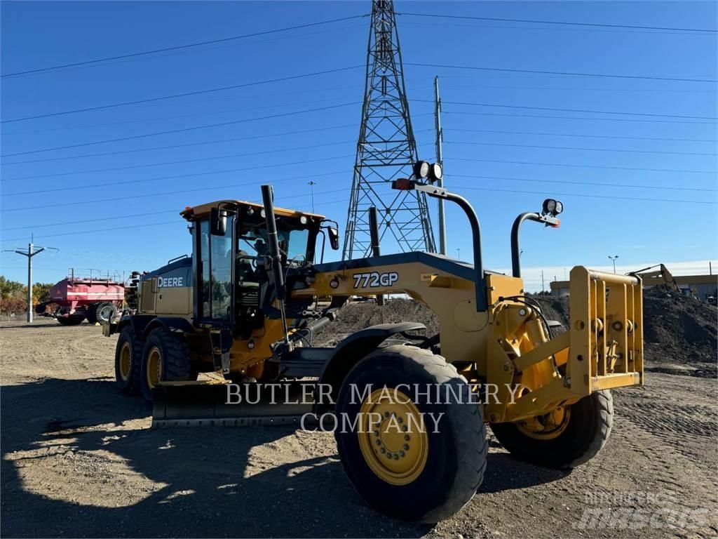 John Deere & CO. 772GP Greideriai