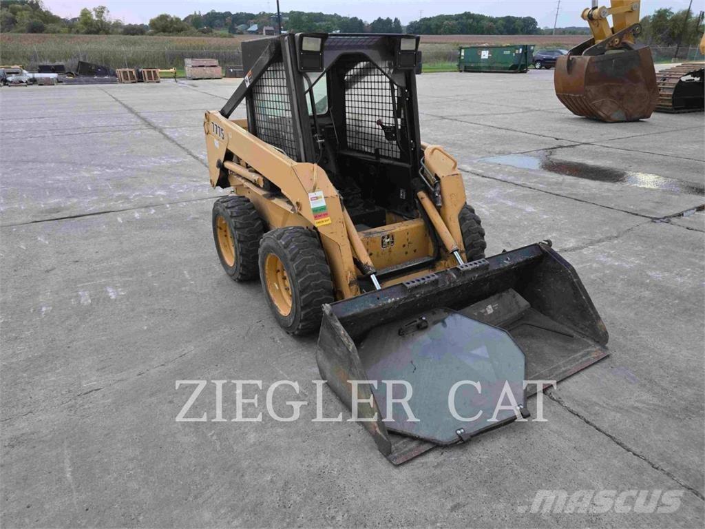 John Deere & CO. 7775 Krautuvai su šoniniu pasukimu