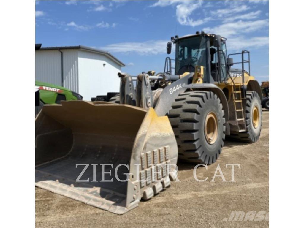 John Deere & CO. 844K Naudoti ratiniai krautuvai