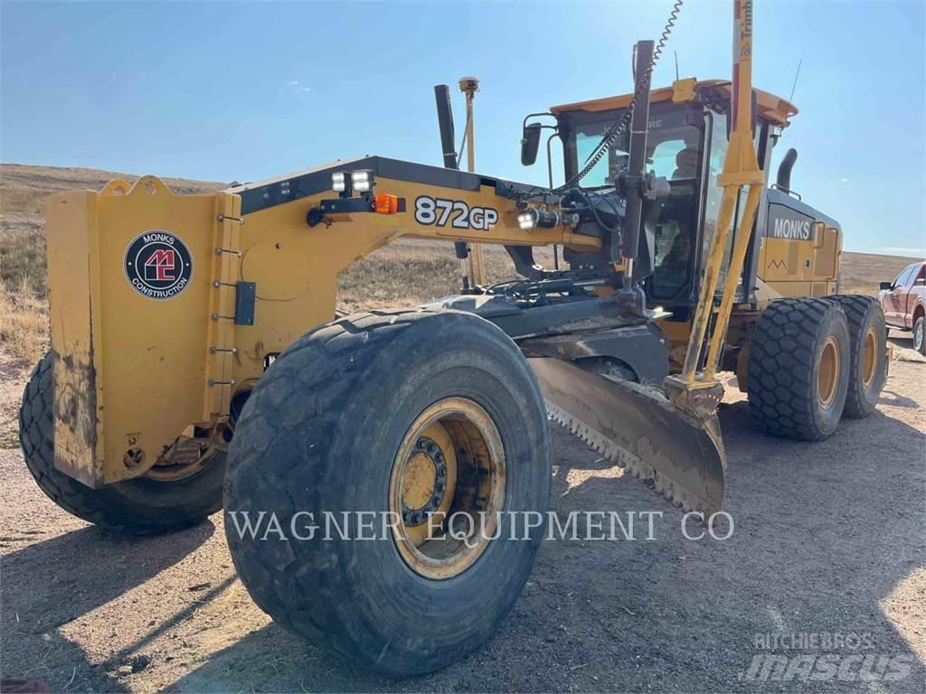 John Deere & CO. 872GP AWD Greideriai