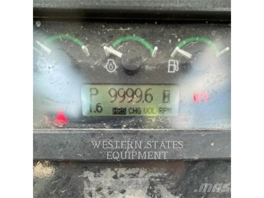 John Deere & CO. JD 650J Vikšriniai buldozeriai