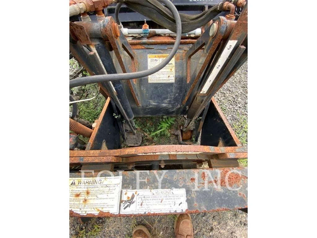 John Deere CP18 Drožimo staklės