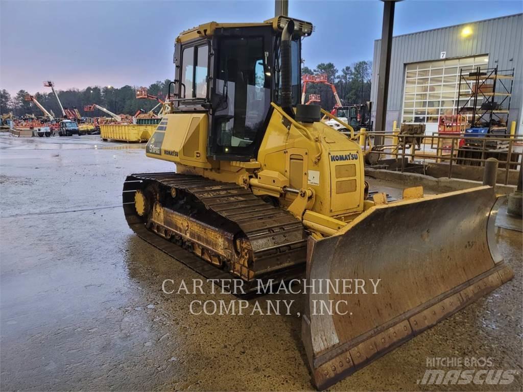 Komatsu D51 PXI Vikšriniai buldozeriai