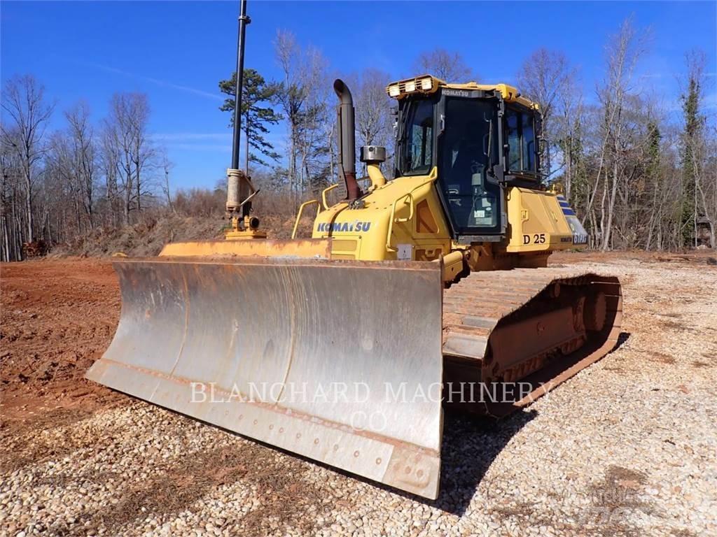 Komatsu D61PX-23 Vikšriniai buldozeriai