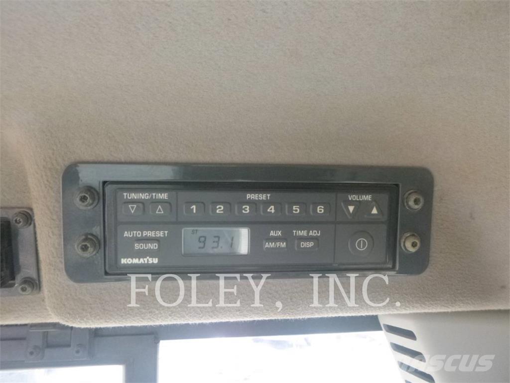 Komatsu D61PX1-23 Vikšriniai buldozeriai