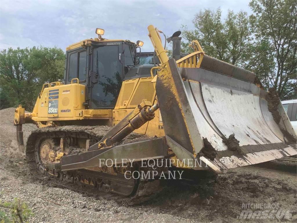 Komatsu D85EXI Vikšriniai buldozeriai