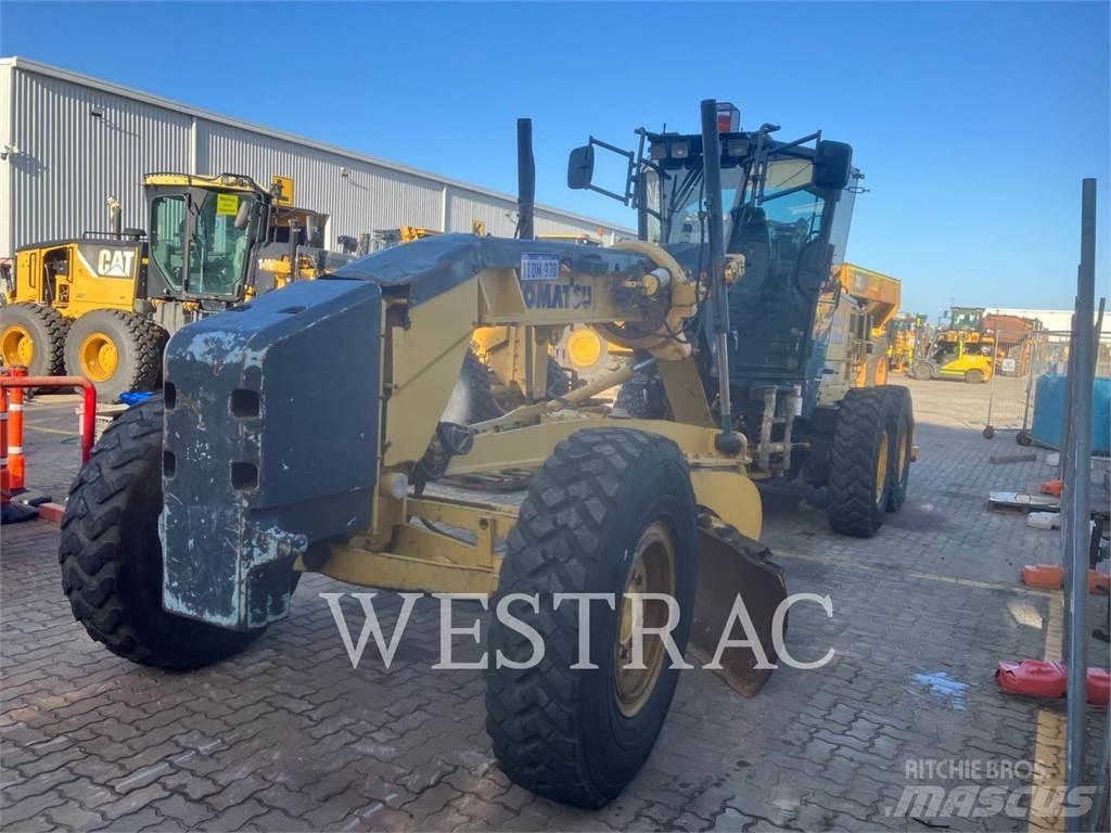 Komatsu GD555-5 Greideriai