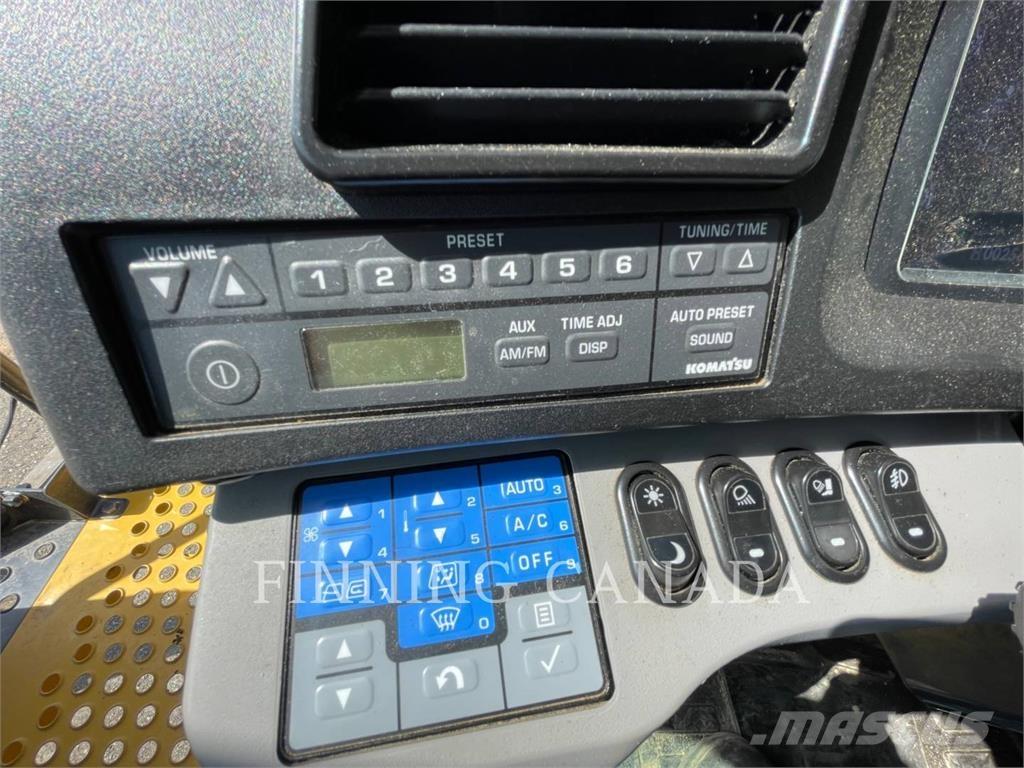 Komatsu HD605-8 Karjeriniai savivarčiai