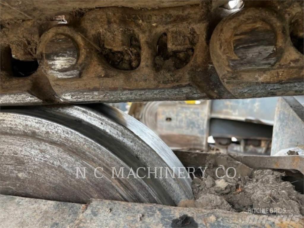 Komatsu PC290LC-10 Vikšriniai ekskavatoriai