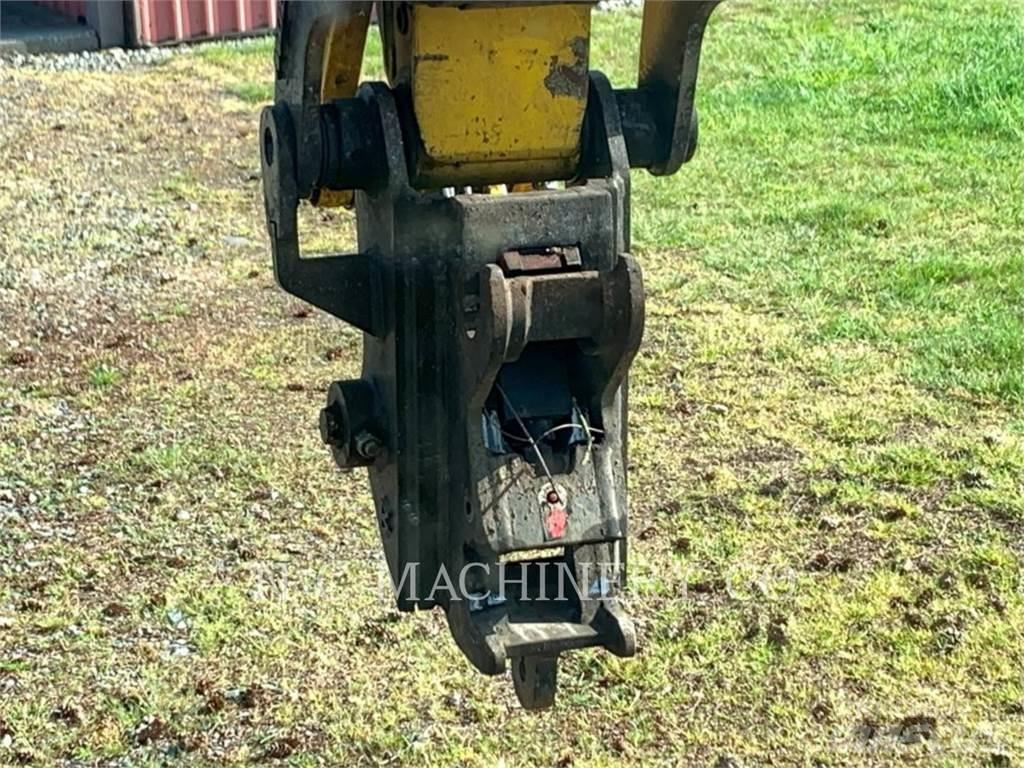 Komatsu PC78US-11 Vikšriniai ekskavatoriai