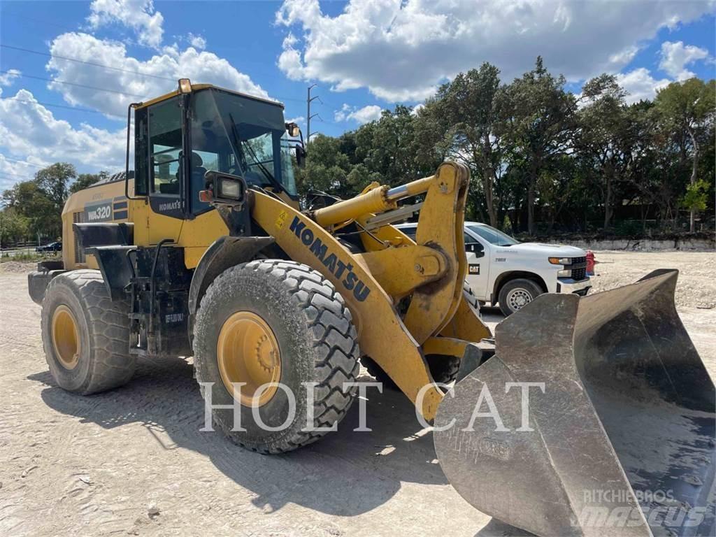 Komatsu WA320-8 Naudoti ratiniai krautuvai