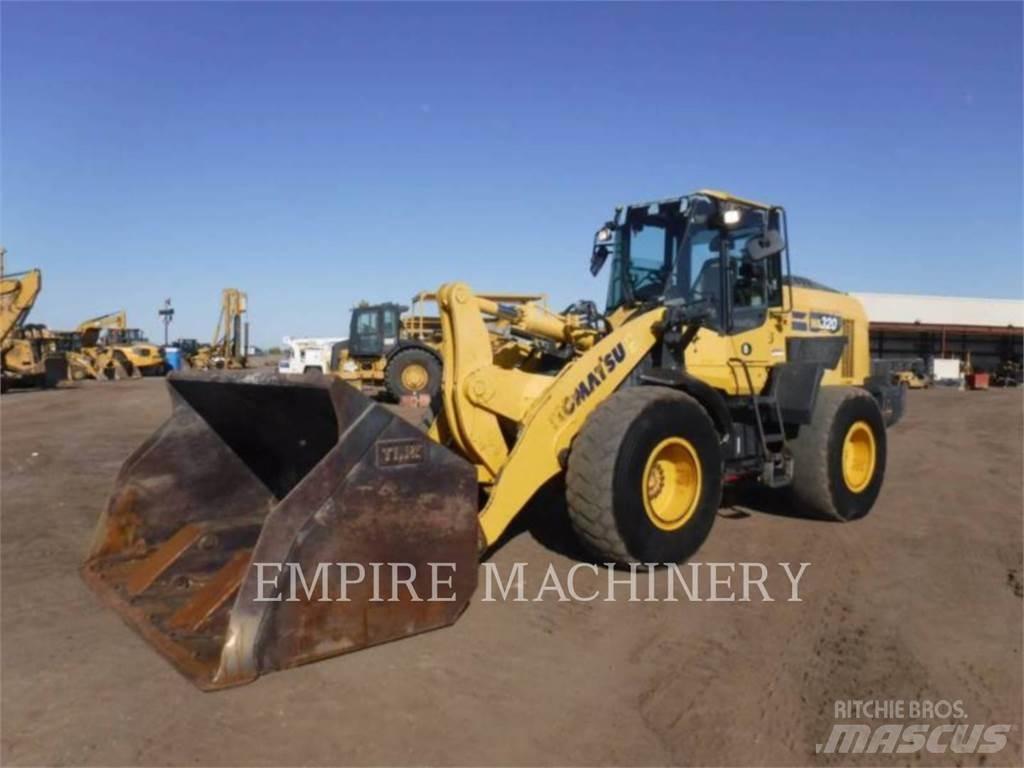 Komatsu WA320-8 Naudoti ratiniai krautuvai