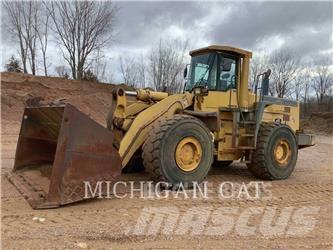 Komatsu WA500 Naudoti ratiniai krautuvai