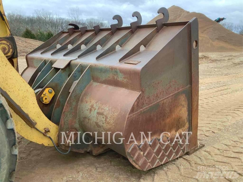 Komatsu WA500 Naudoti ratiniai krautuvai