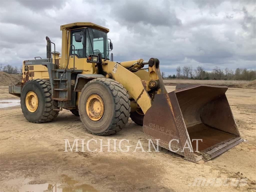 Komatsu WA500-3L Naudoti ratiniai krautuvai