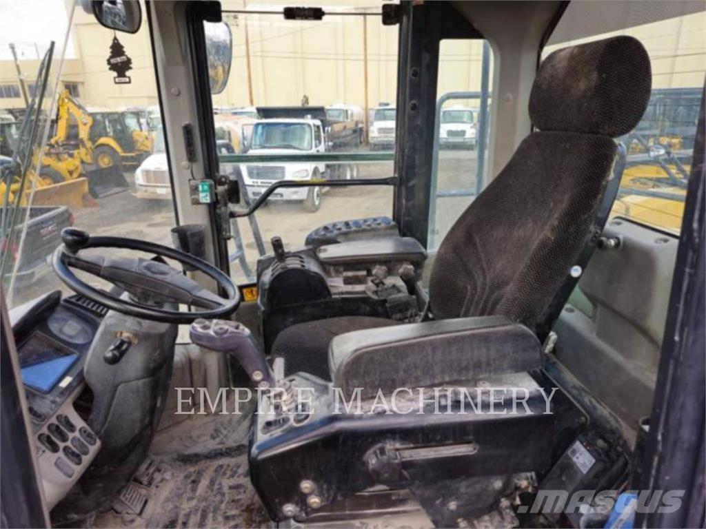 Komatsu WA500-7 Naudoti ratiniai krautuvai