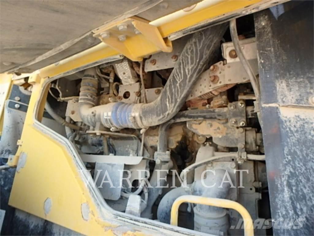 Komatsu WA500-7 Naudoti ratiniai krautuvai