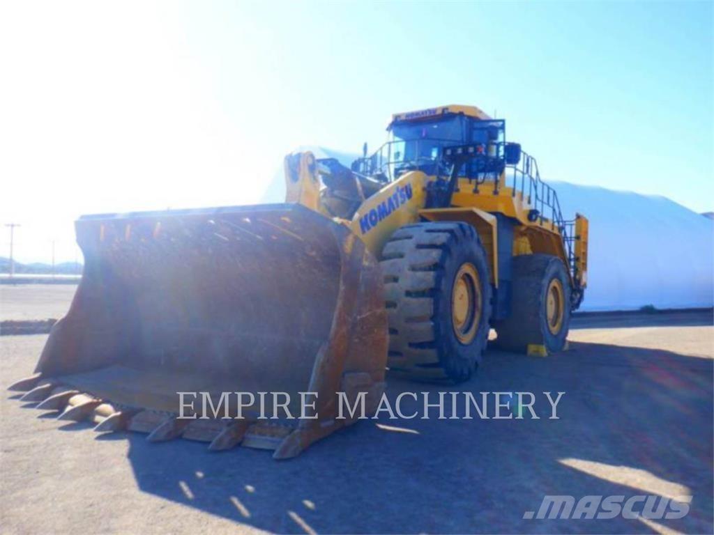 Komatsu WA900-8 Naudoti ratiniai krautuvai