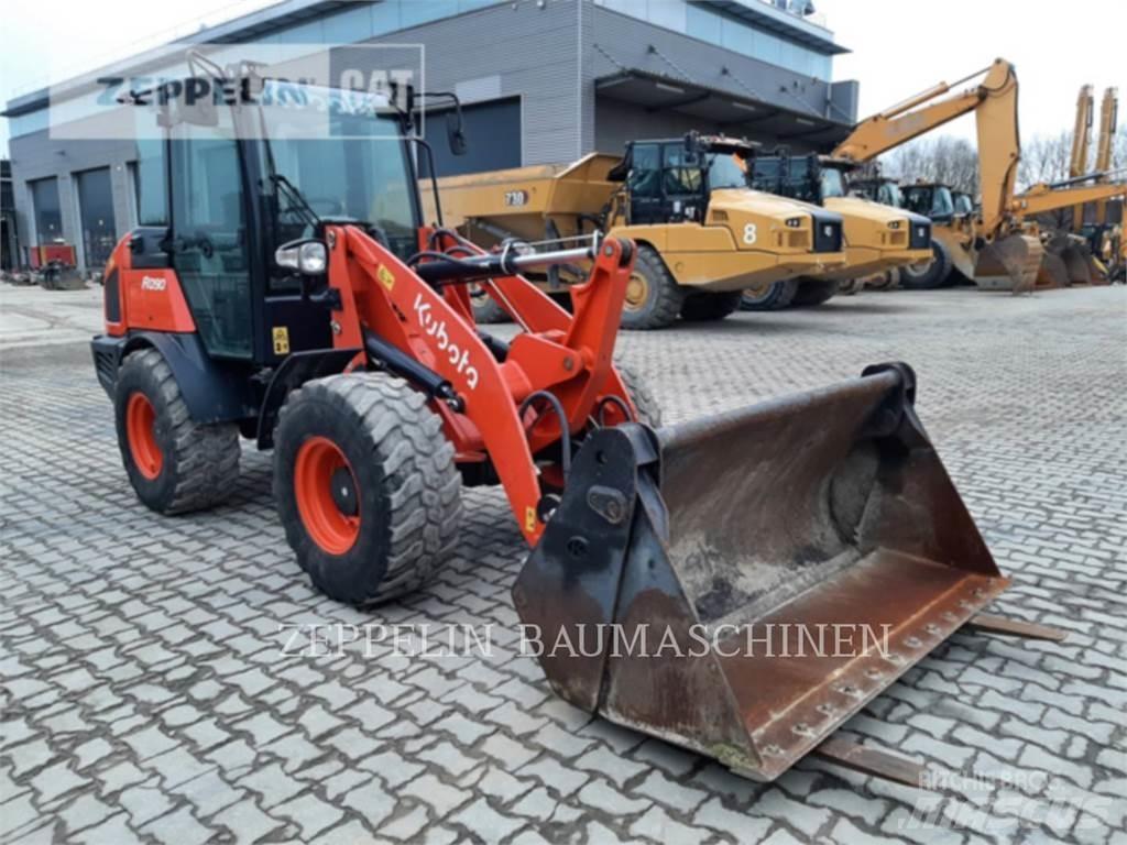Kubota R090 Naudoti ratiniai krautuvai