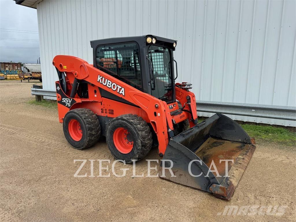 Kubota SSV75 Krautuvai su šoniniu pasukimu