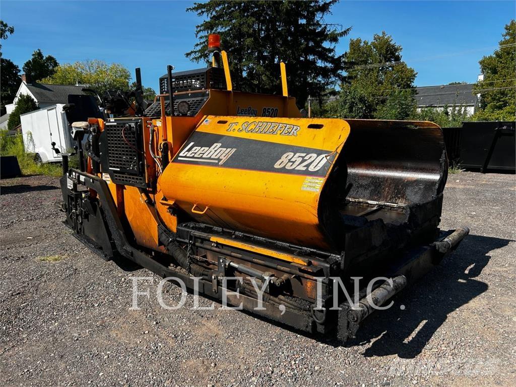 LeeBoy 8520 Asfalto klotuvai