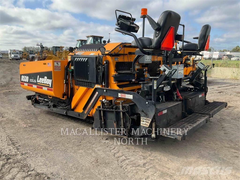 LeeBoy 8530 Asfalto klotuvai