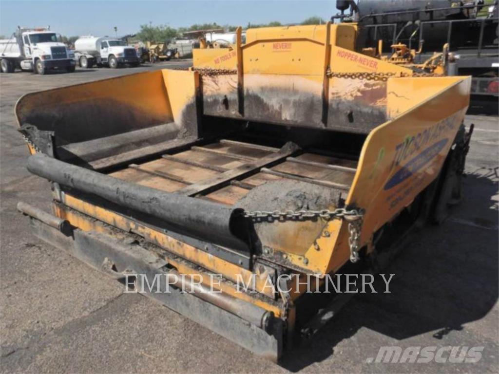 LeeBoy L8500T Asfalto klotuvai