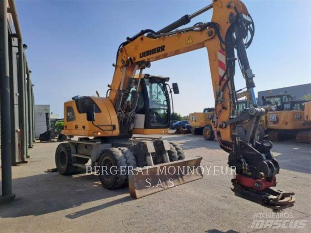 Liebherr A913 Ratiniai ekskavatoriai