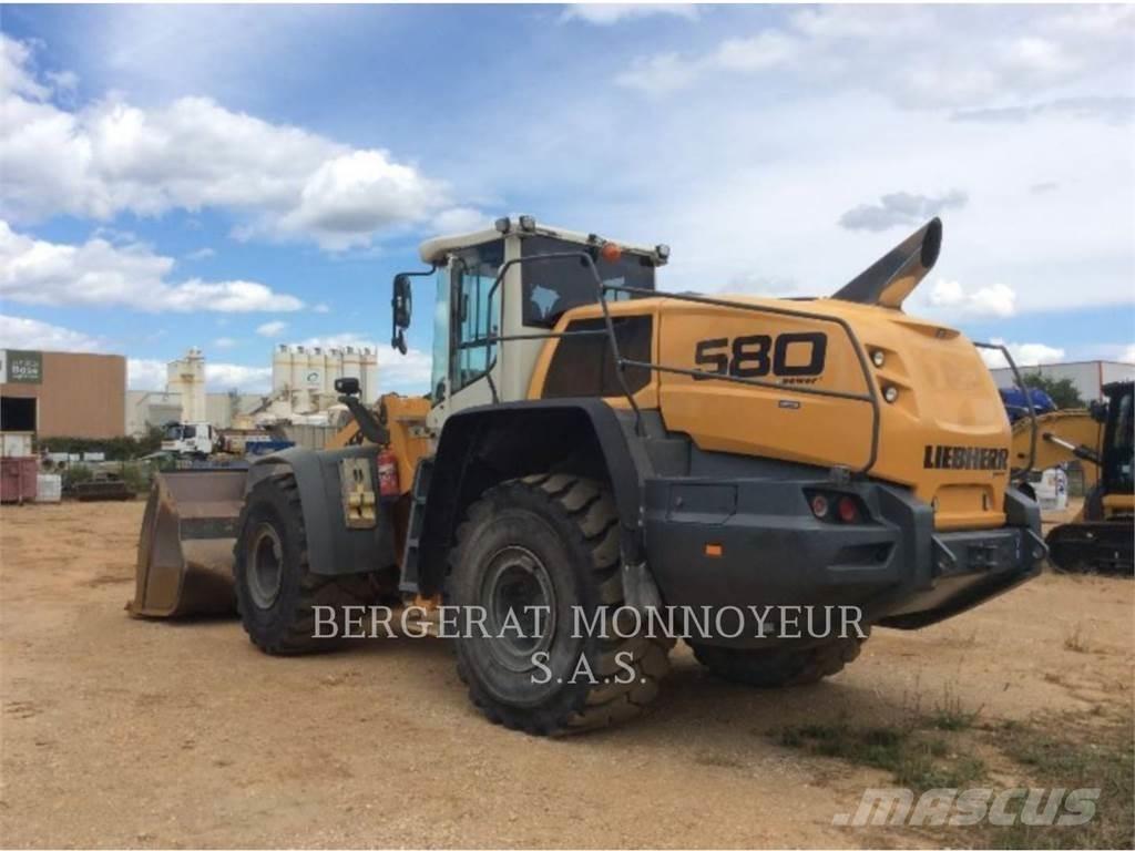 Liebherr L580 Naudoti ratiniai krautuvai