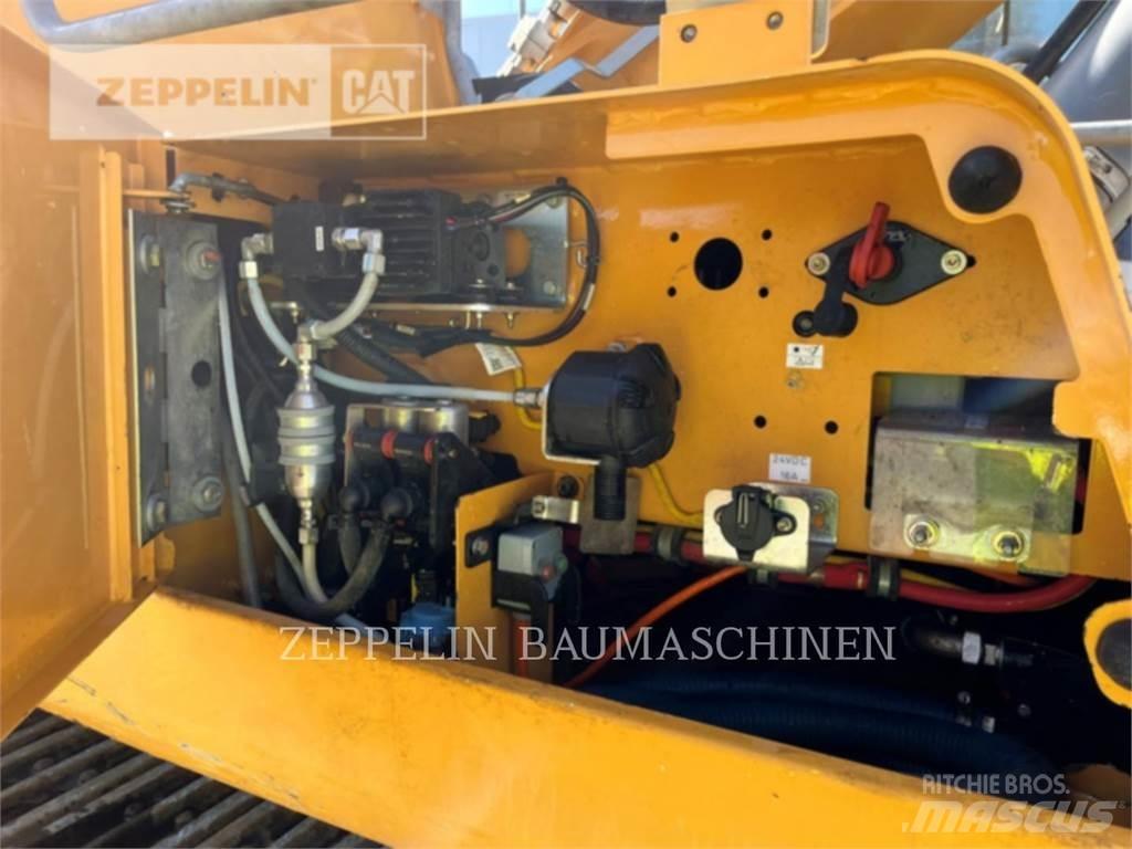 Liebherr R936NLC Vikšriniai ekskavatoriai