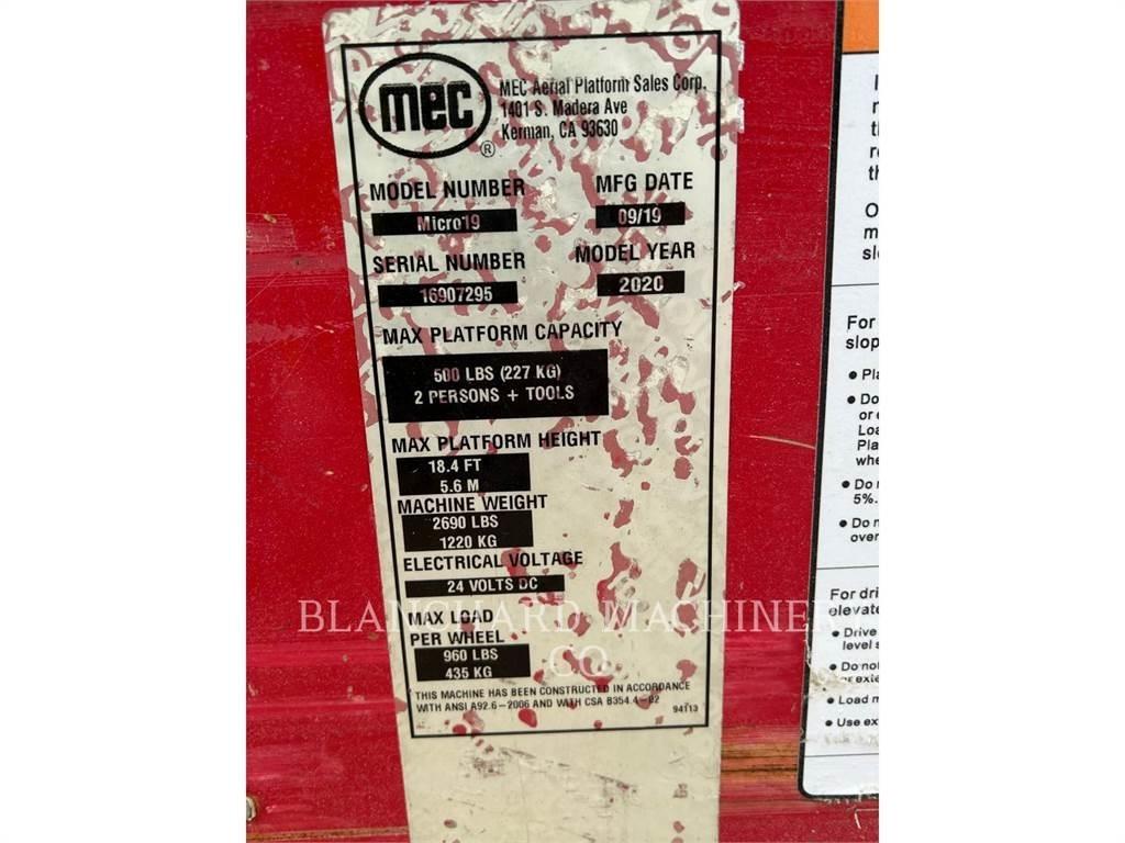 MEC MICRO 19 Žirkliniai keltuvai