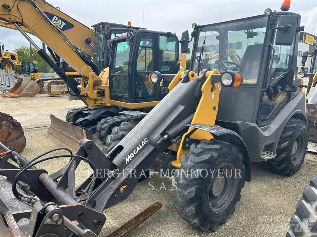 Mecalac AX850 Naudoti ratiniai krautuvai